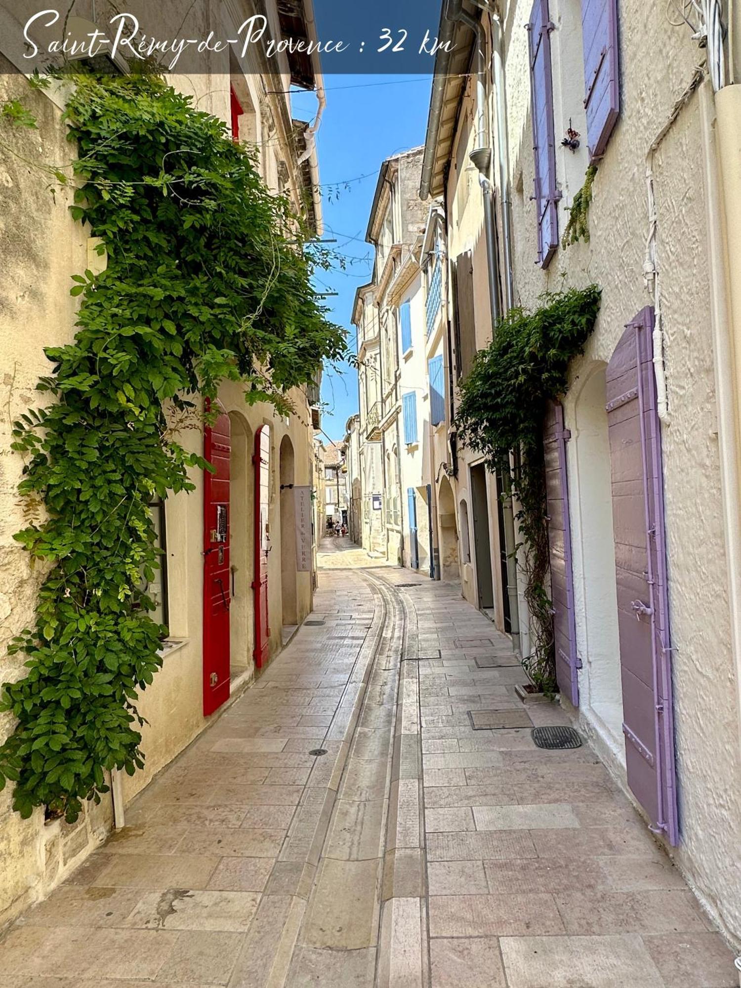 Lou Paseo : Appartement Brocante Centre Historique LʼIsle-sur-la-Sorgue Екстериор снимка